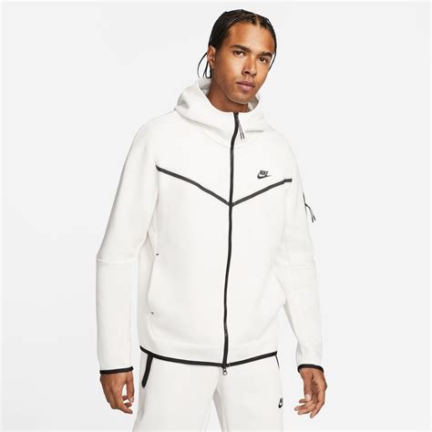 weißer nike tech fleece anzug